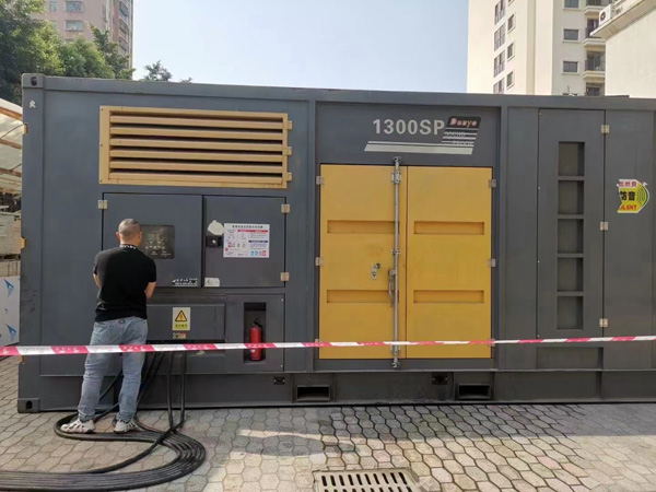 六枝特500KW发电机组冬季应该配多大的启动电瓶?